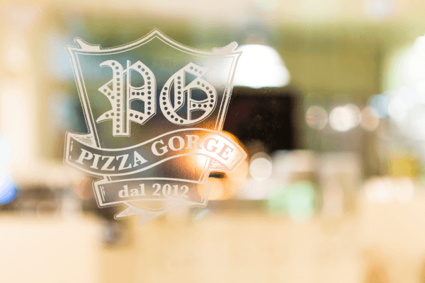 shop-08_Pizza Gorge様
