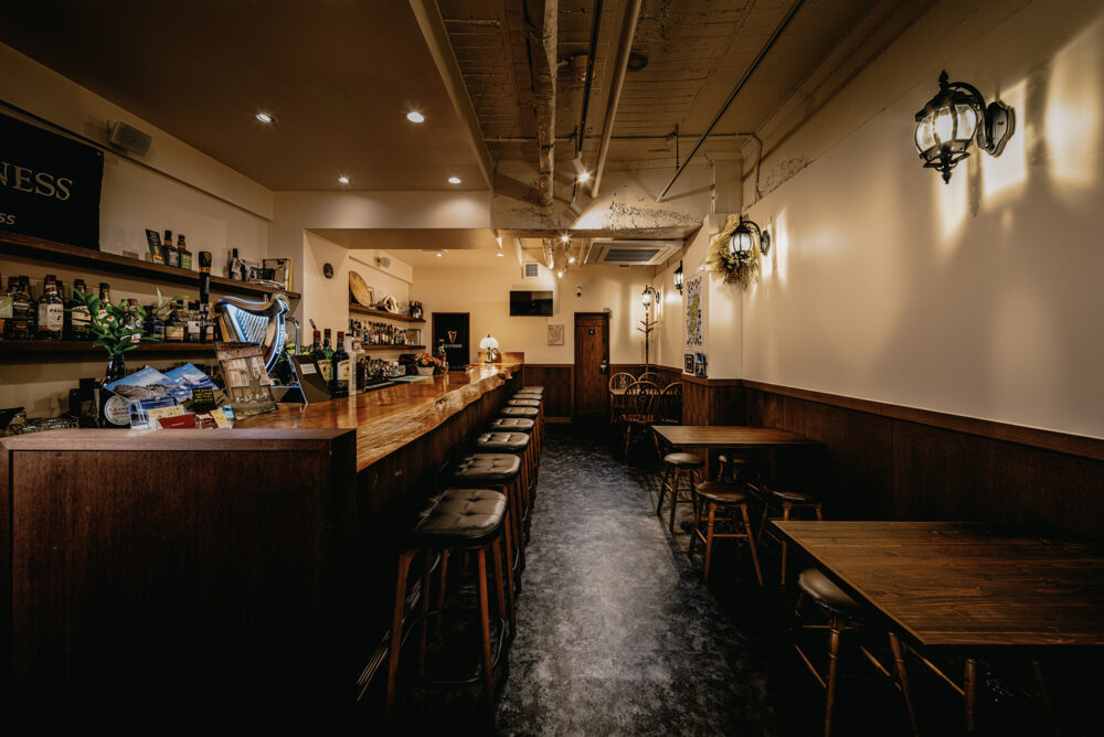 shop-33_The Oaktree Irish Pub